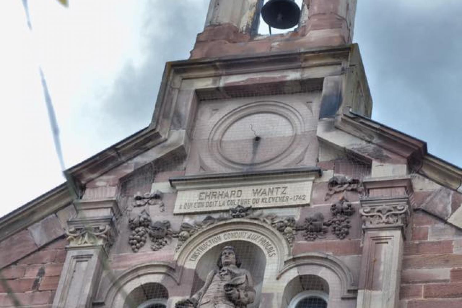 Fronton de la mairie - Photo : Olivier HERBETH